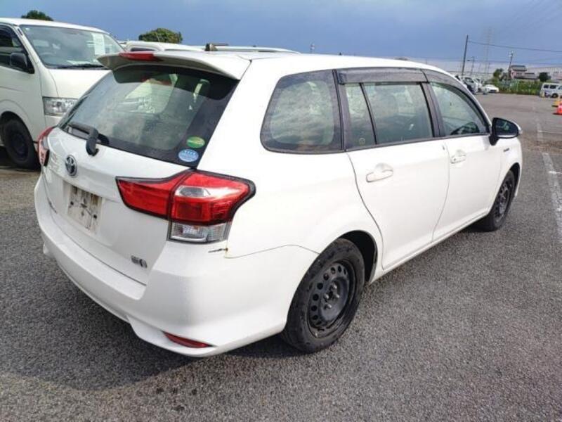 COROLLA FIELDER