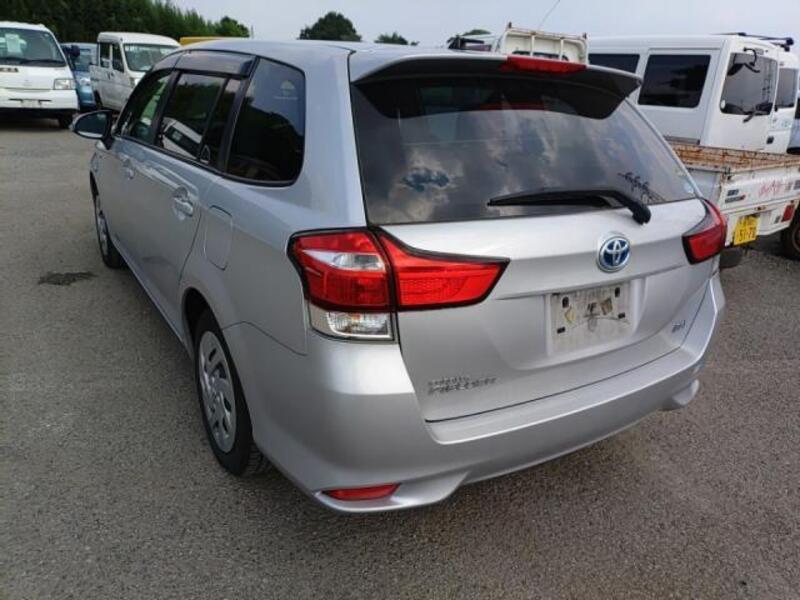 COROLLA FIELDER