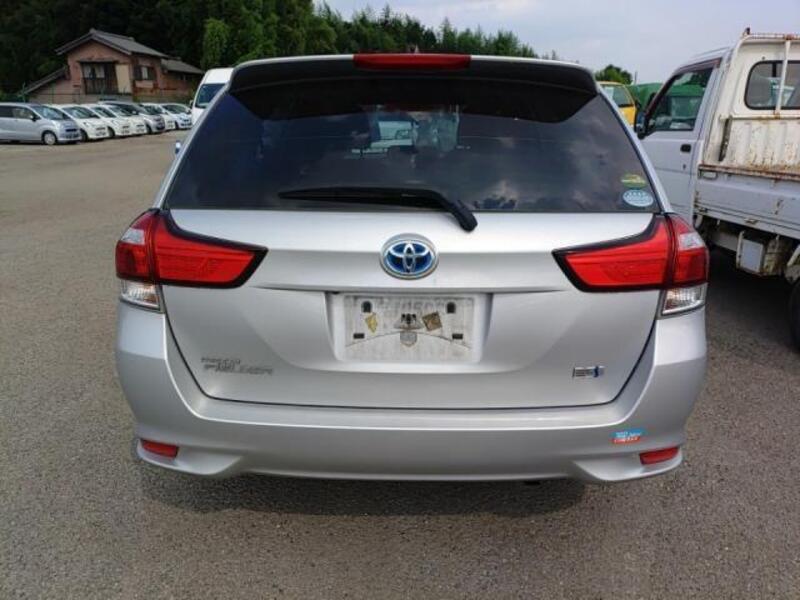 COROLLA FIELDER