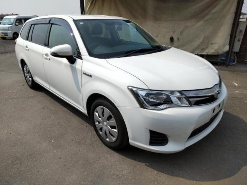 COROLLA FIELDER