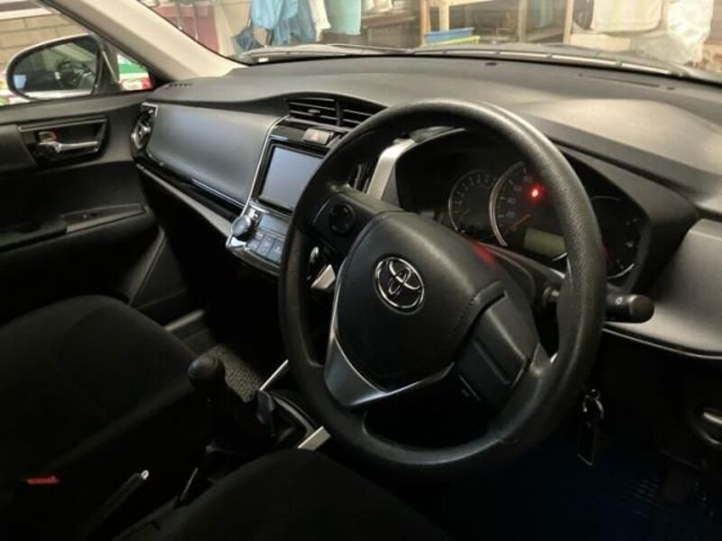 COROLLA FIELDER
