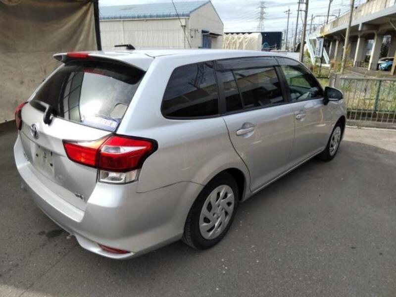 COROLLA FIELDER