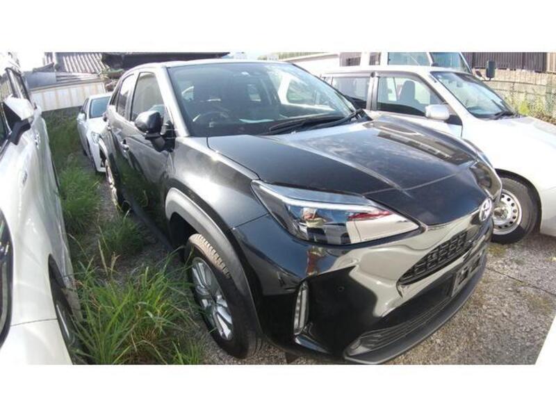YARIS CROSS