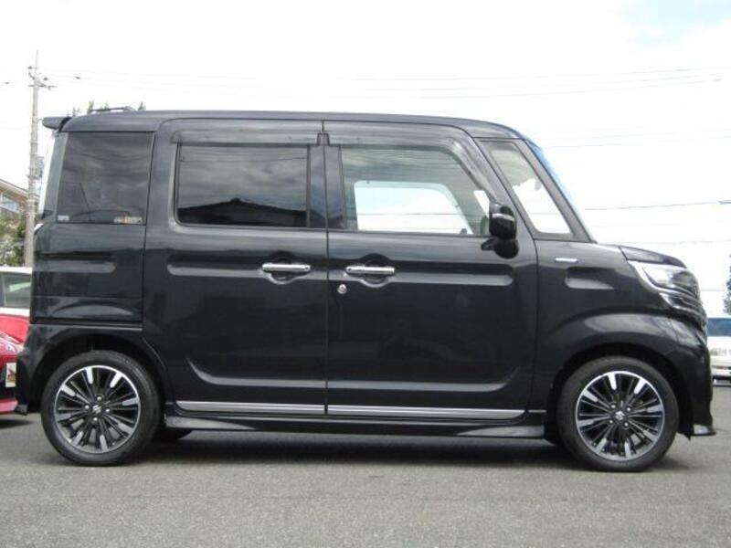 SPACIA CUSTOM