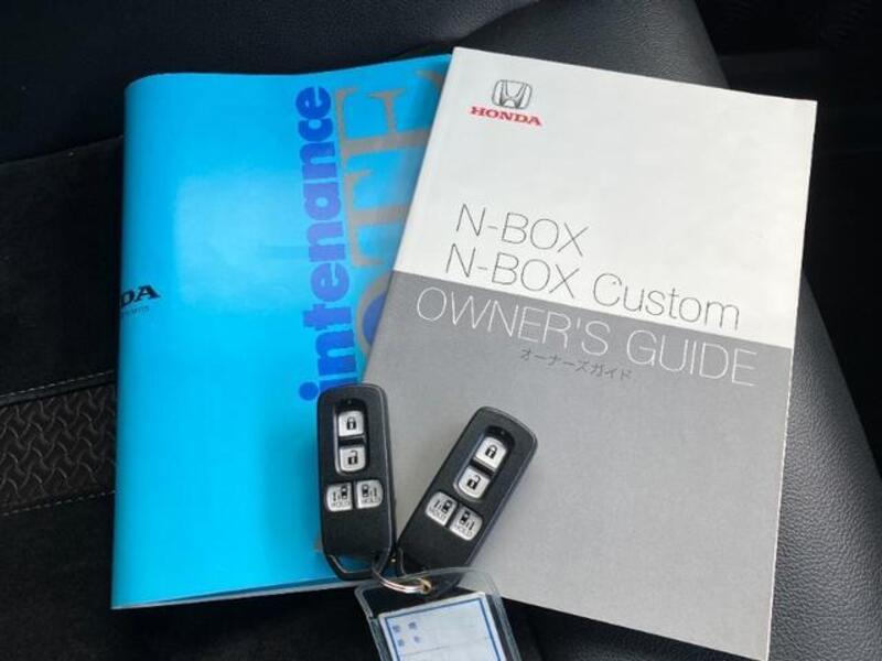 N BOX CUSTOM