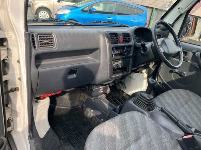 CARRY TRUCK