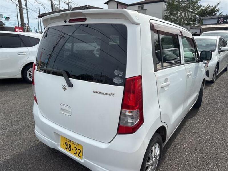 WAGON R