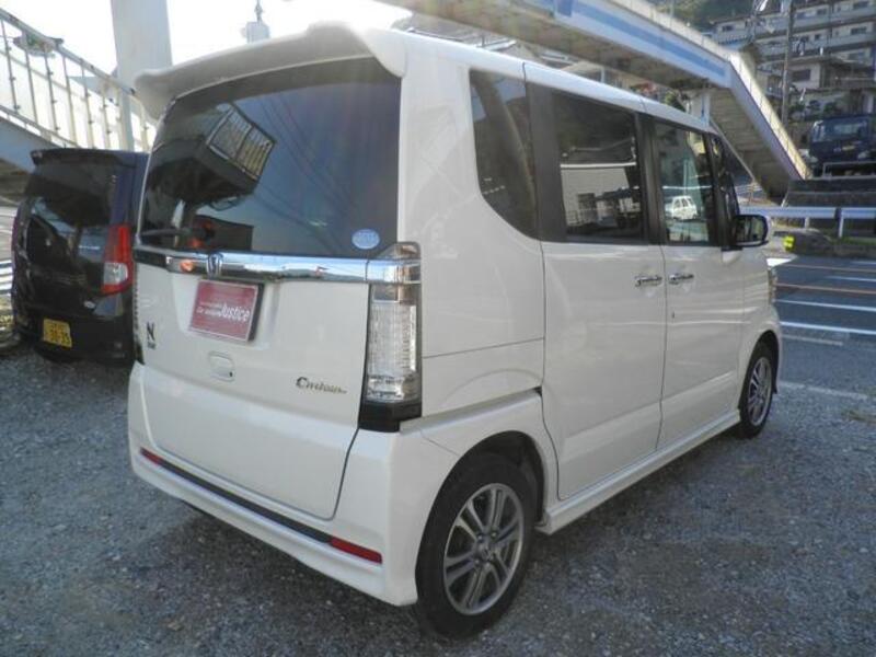 N BOX CUSTOM