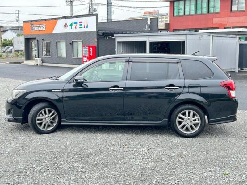 COROLLA FIELDER