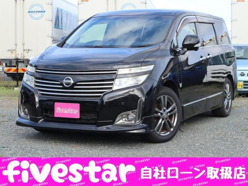 NISSAN ELGRAND