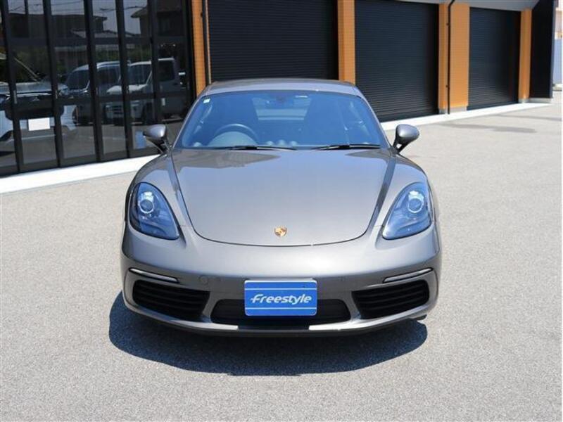 718 CAYMAN