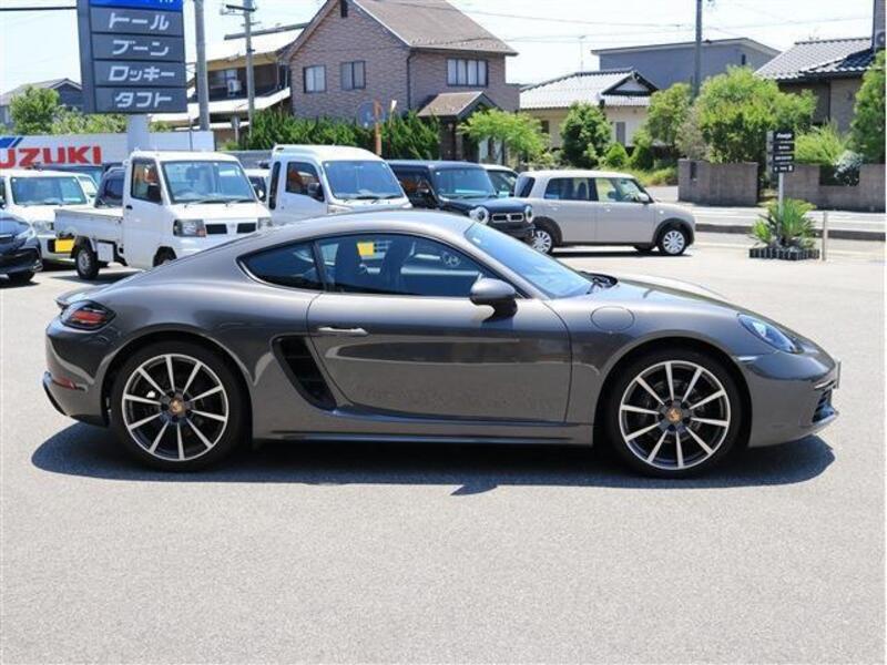 718 CAYMAN