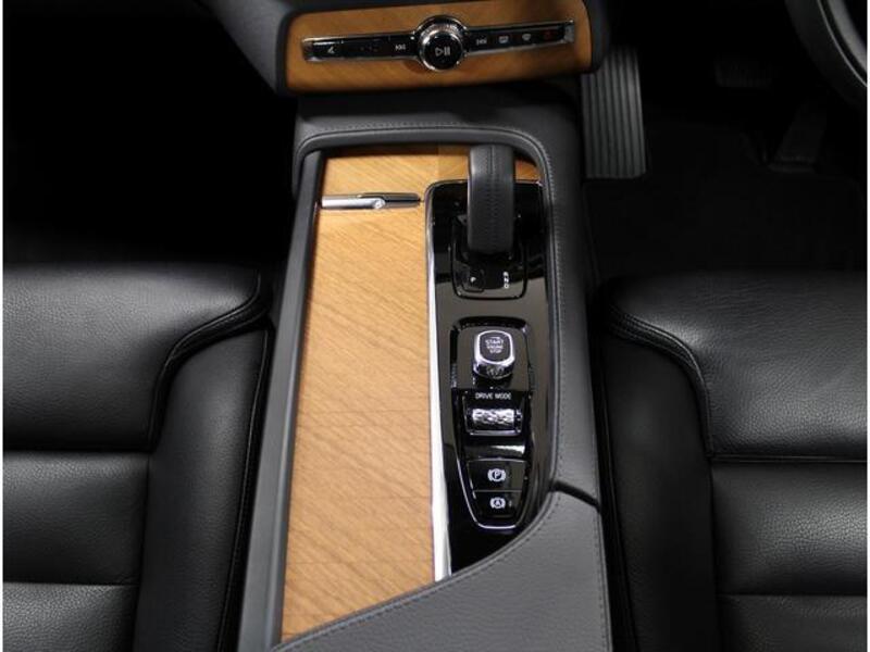 XC90