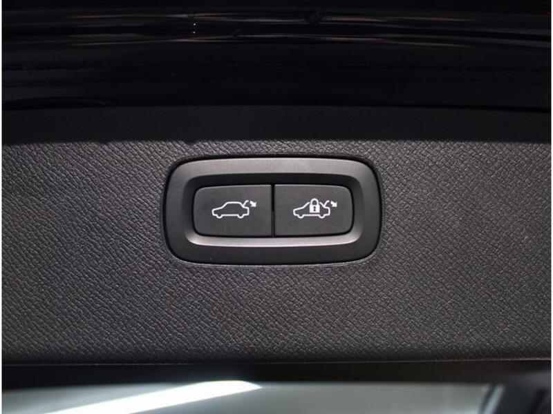 XC90
