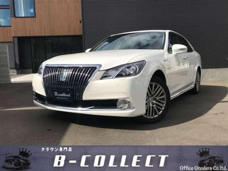 TOYOTA CROWN MAJESTA