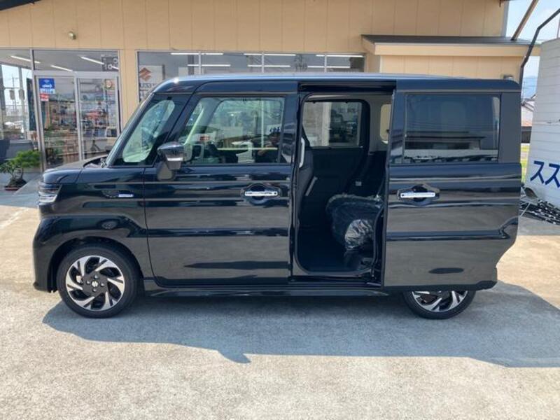 SPACIA CUSTOM