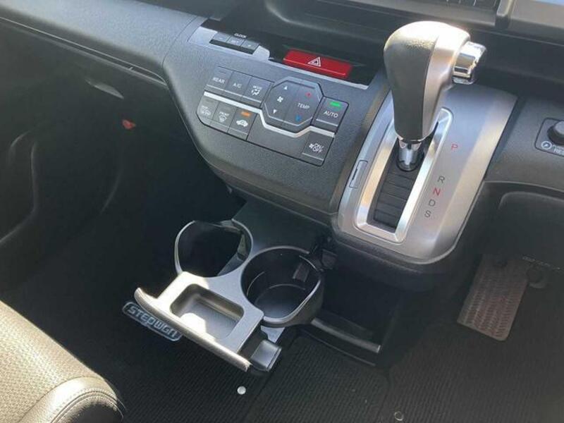 STEPWAGON SPADA