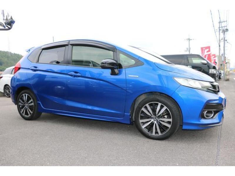 FIT HYBRID