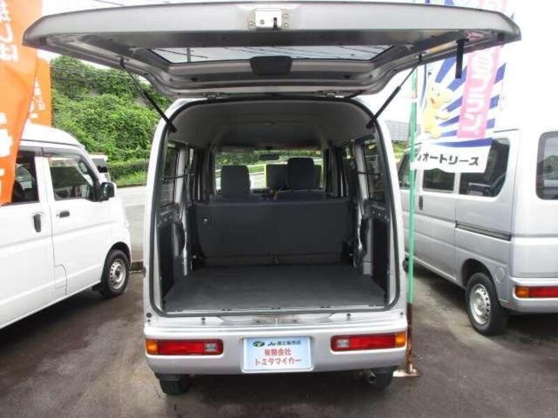 ACTY VAN