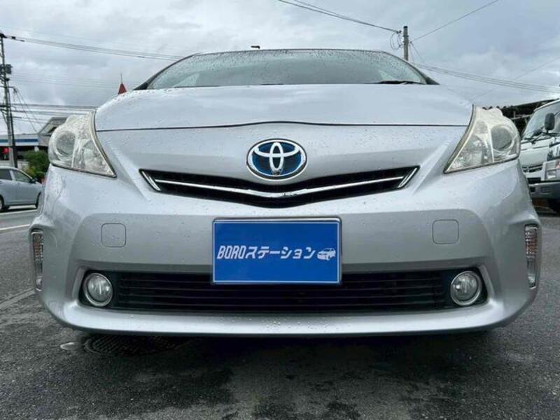 PRIUS ALPHA