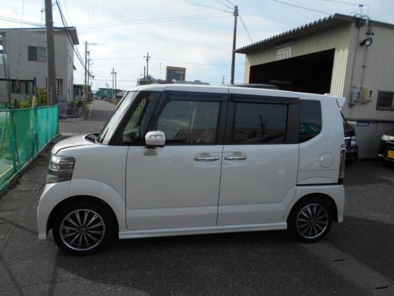 N BOX CUSTOM