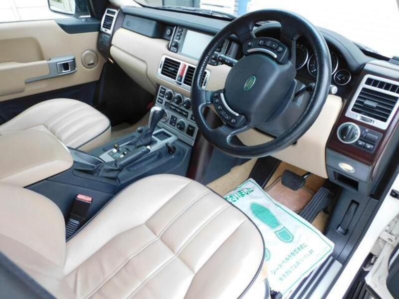 RANGE ROVER