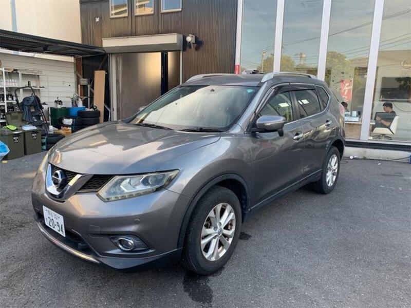X-TRAIL