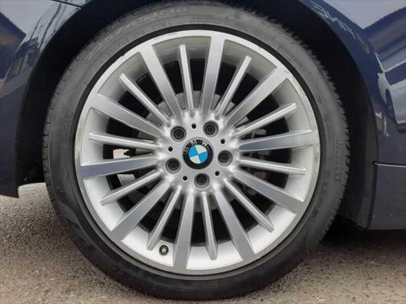4 SERIES