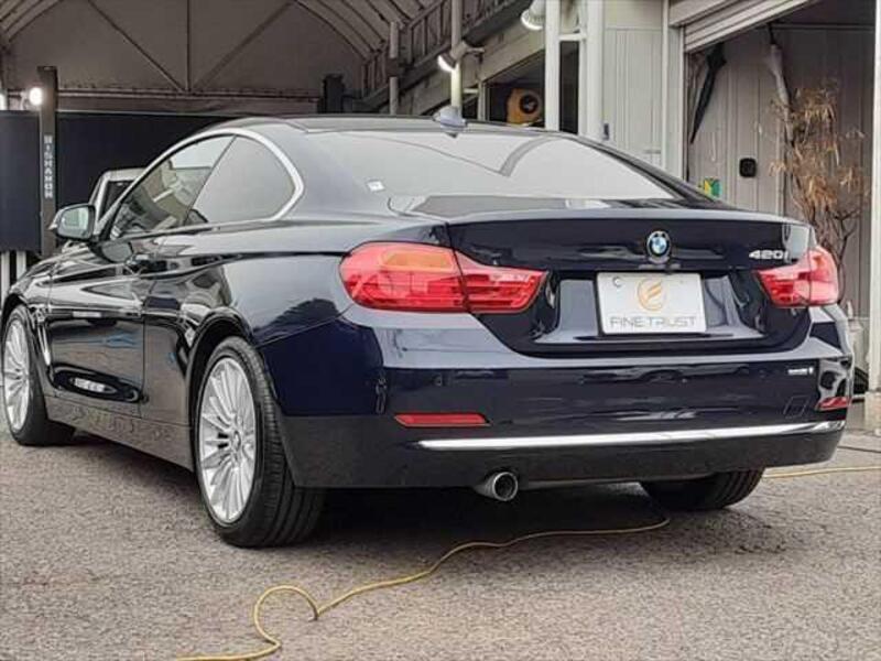 4 SERIES