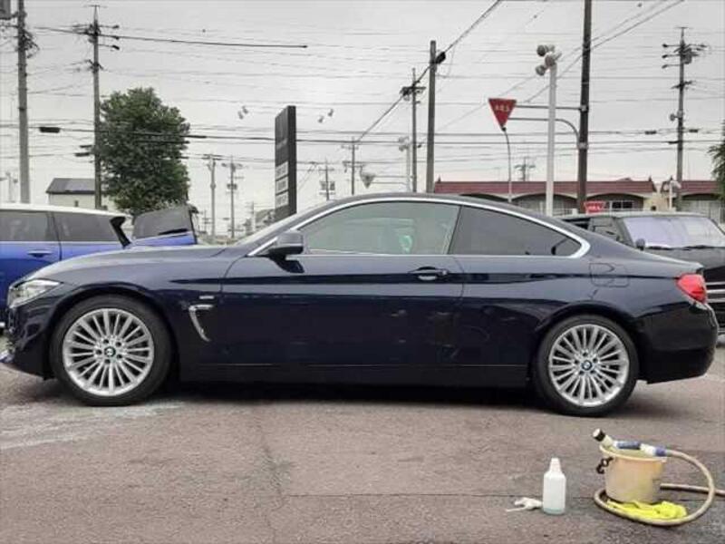 4 SERIES