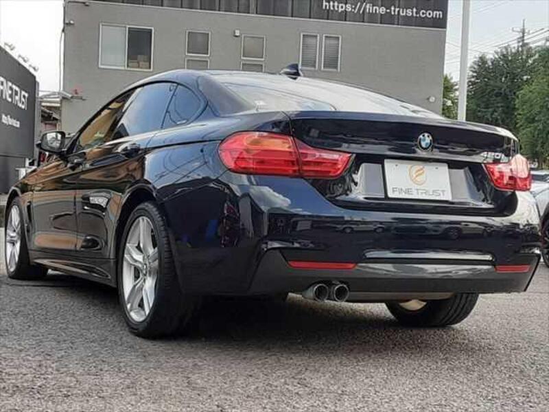 4 SERIES