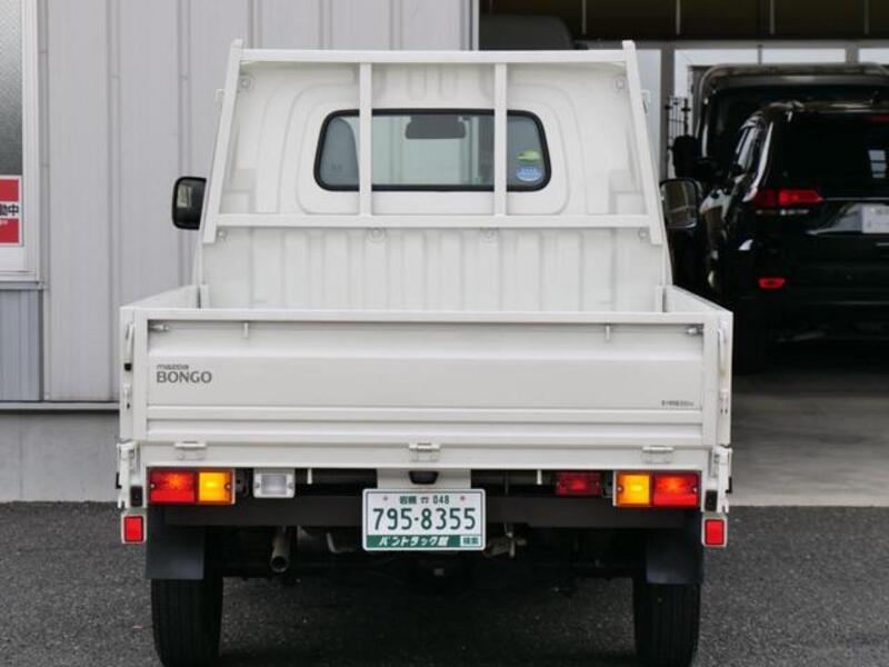 BONGO TRUCK