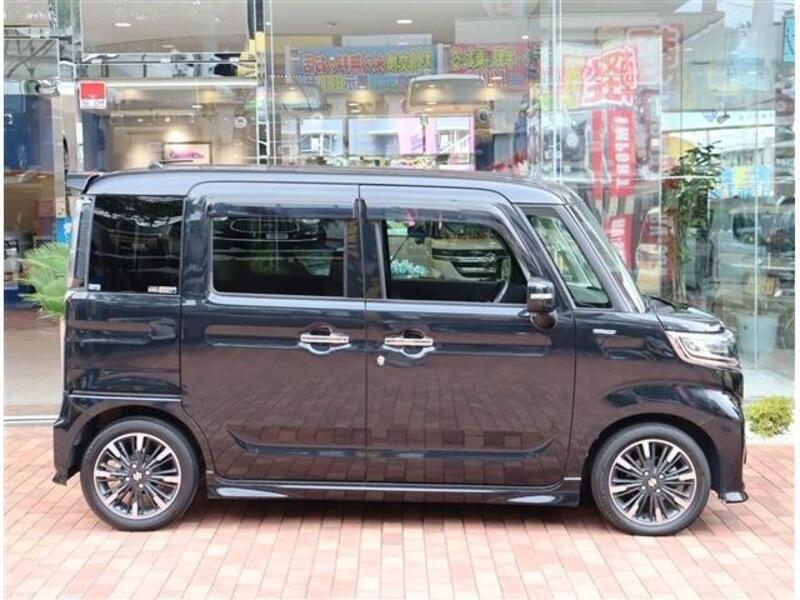 SPACIA CUSTOM