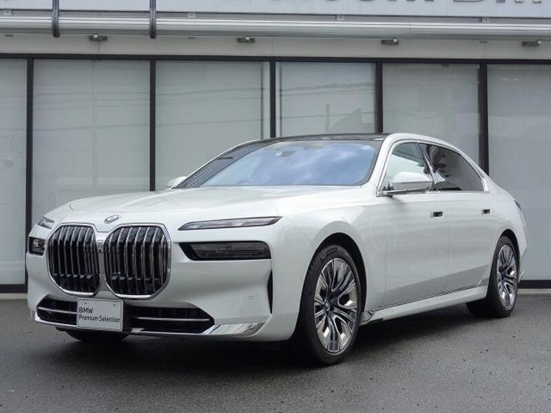 BMW 7 SERIES
