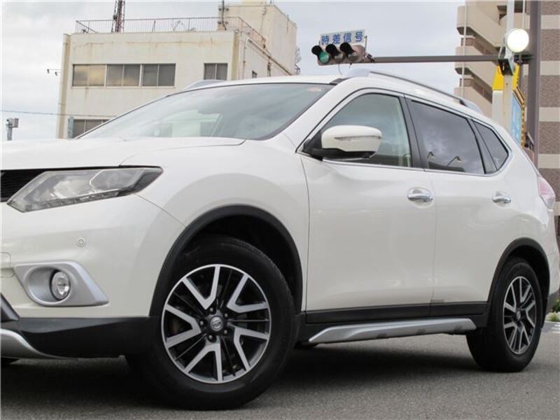 X-TRAIL