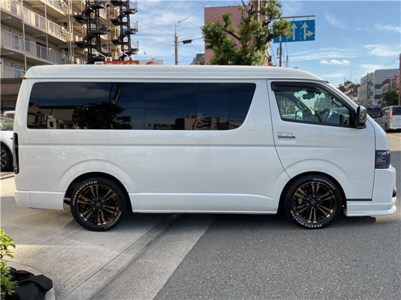 HIACE