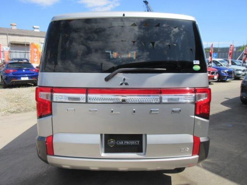 DELICA D5