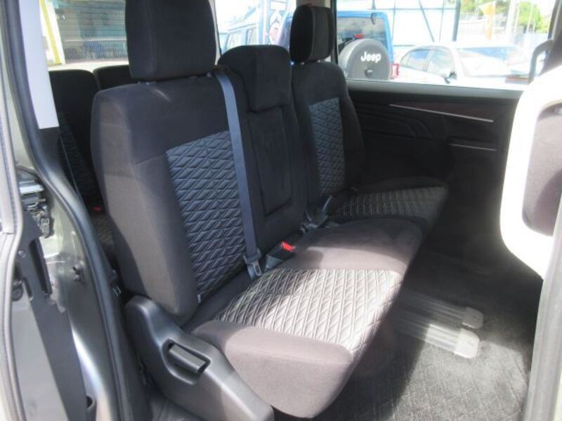 DELICA D5