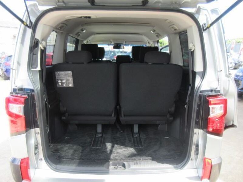 DELICA D5