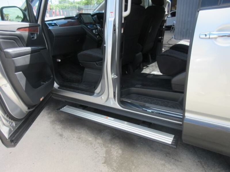 DELICA D5