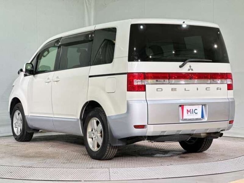 DELICA D5
