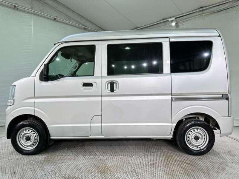 MINICAB VAN