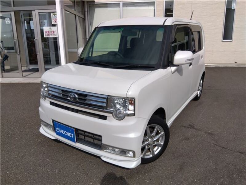 TOYOTA PIXIS SPACE