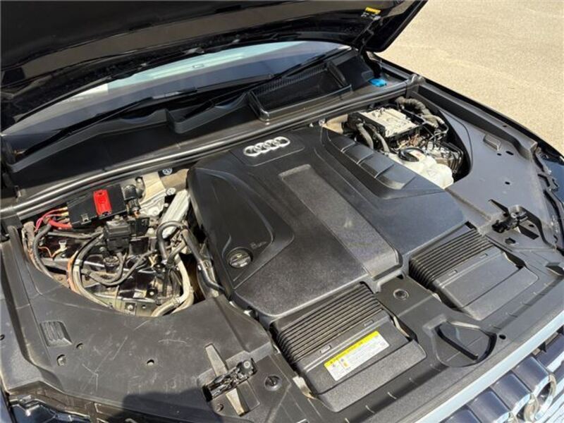 Q7