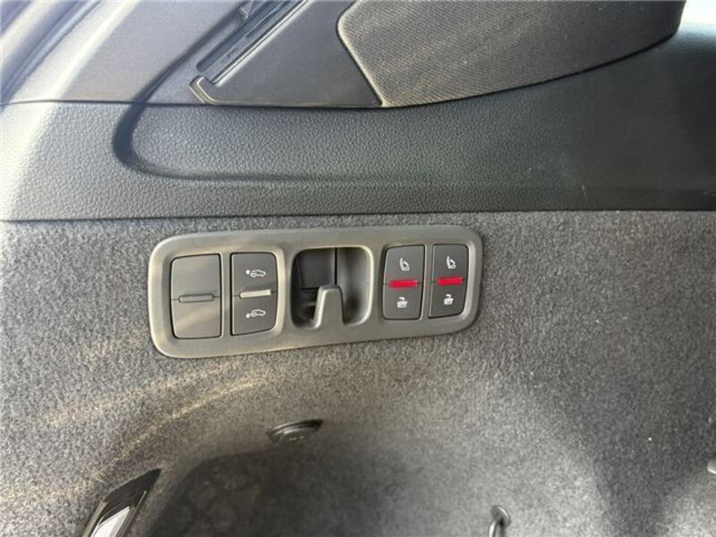 Q7