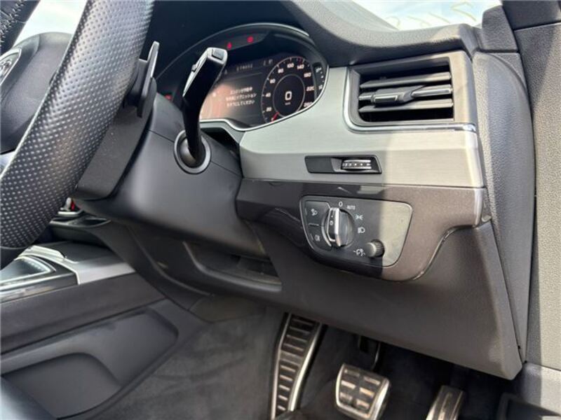 Q7