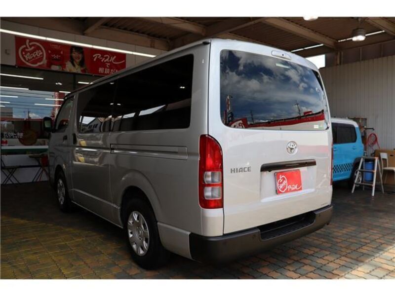 HIACE
