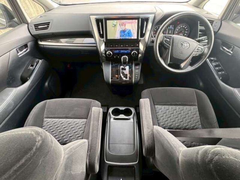 VELLFIRE