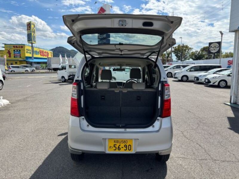 WAGON R