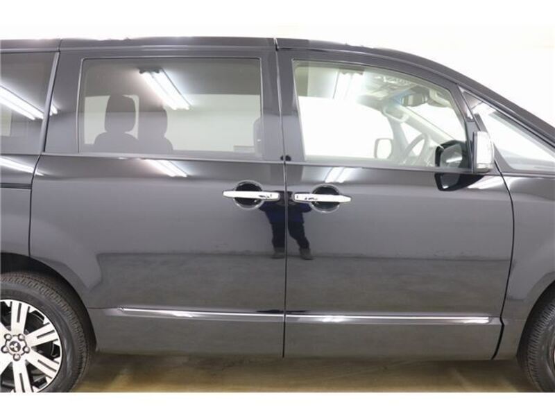 DELICA D5